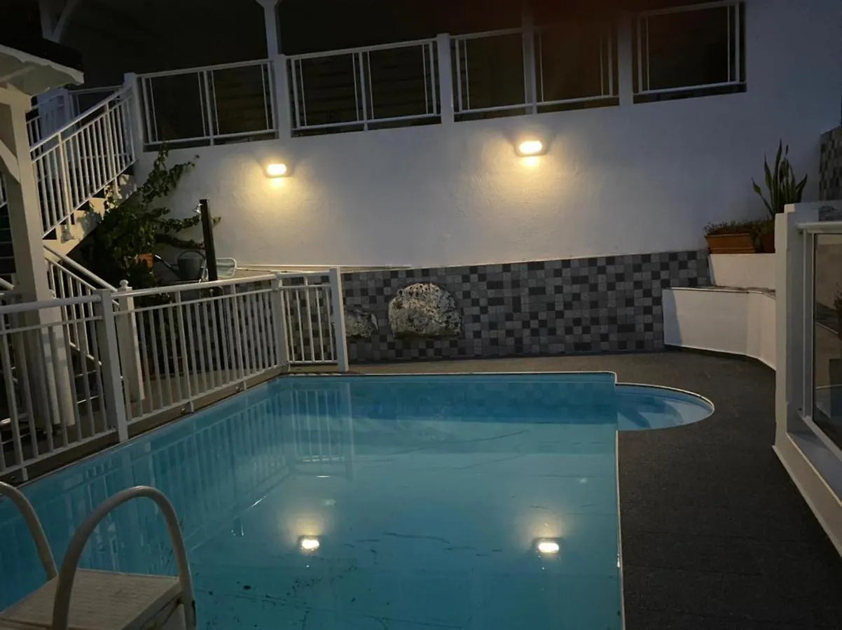 Krys-Loc Apartment Le Gosier  Homestay
