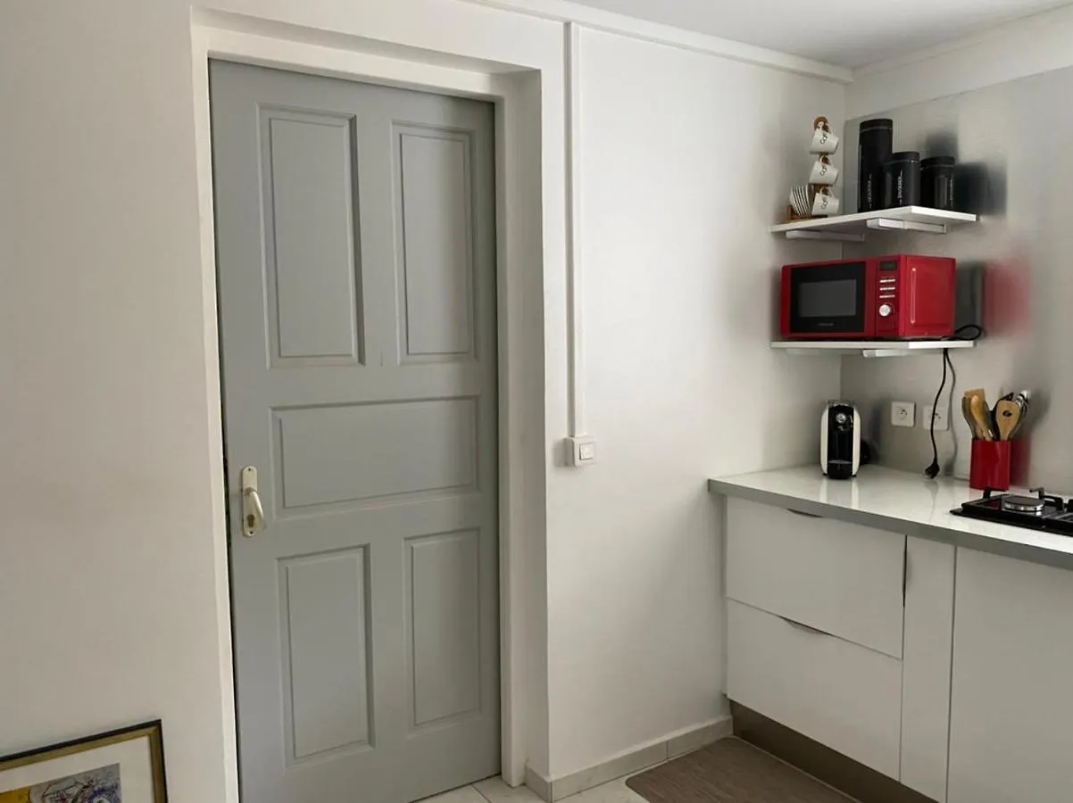 Homestay Krys-Loc Apartment Le Gosier